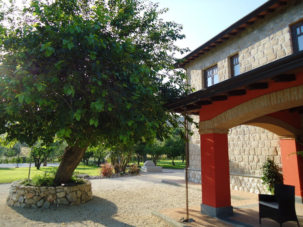 Agrituirsmo Masseria Campierti Falciano del Massico Екстер'єр фото