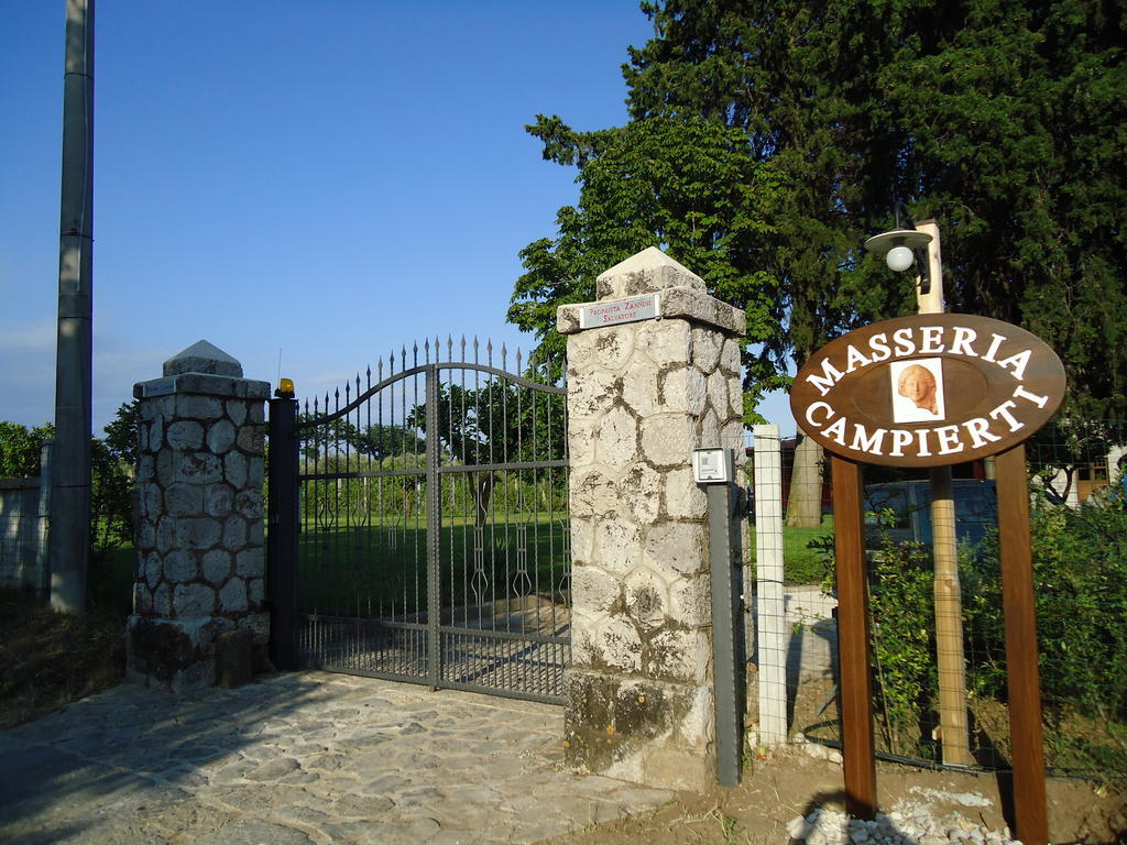 Agrituirsmo Masseria Campierti Falciano del Massico Екстер'єр фото